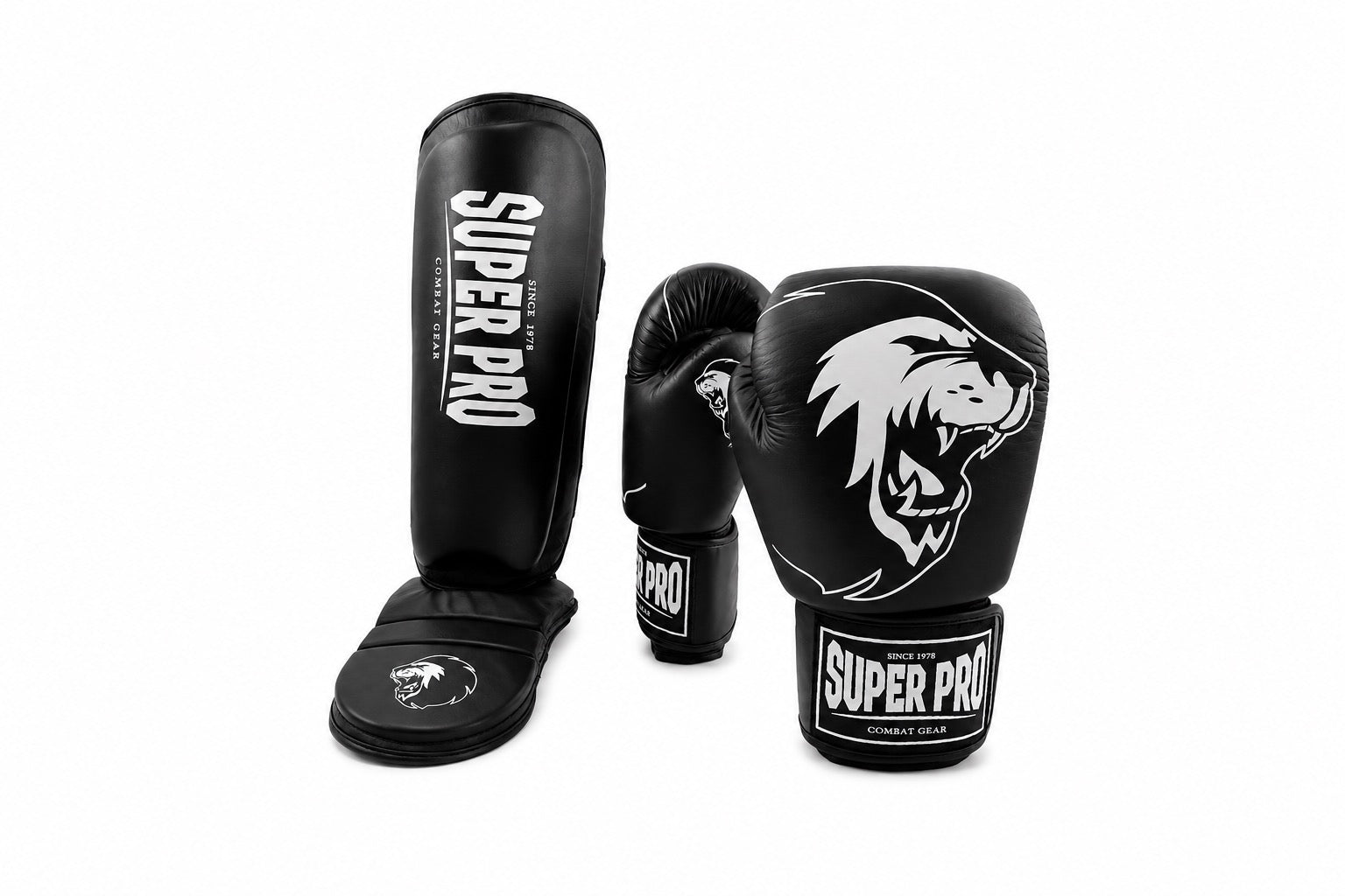Super Pro Combat Gear Set – Lederen Warrior Kickbokshandschoenen + Lederen Guardian Scheenbeschermers 12 oz