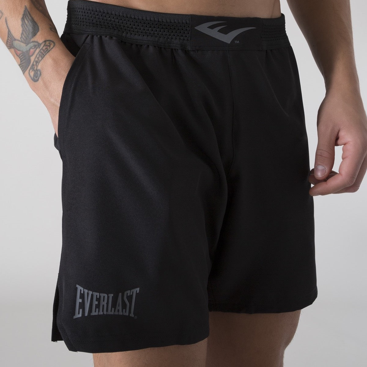 EVERLAST COMPRESSION SHORTS BLACK