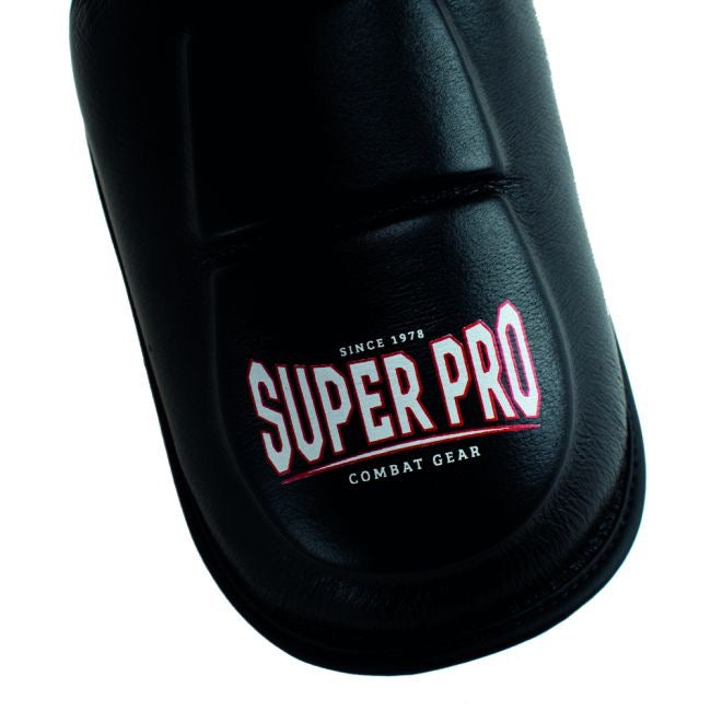 Super Pro Combat Gear Bundel – Thai-Pro Handschoenen & Scheenbeschermers 14 oz