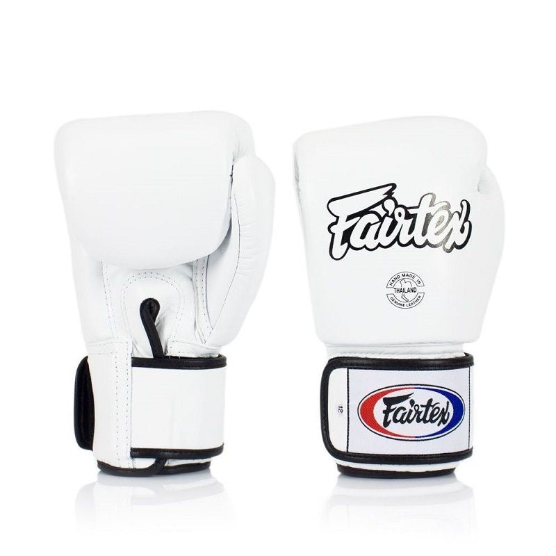 Fairtex bokshandschoenen van leer wit