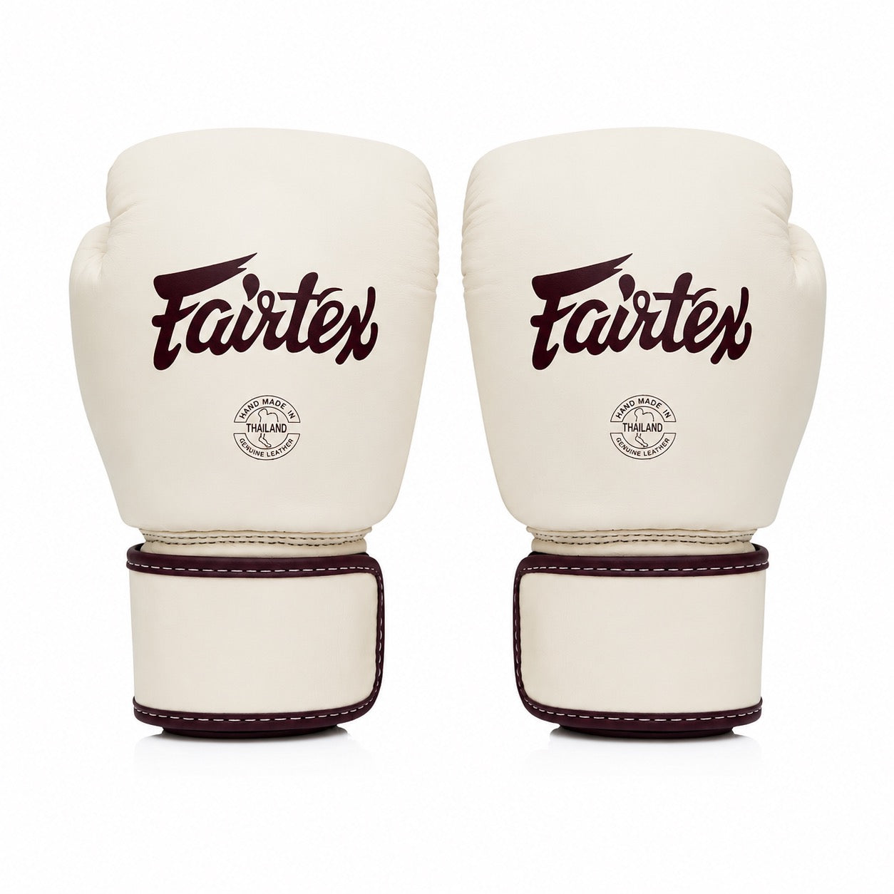 Fairtex bokshandschoenen van leer voor boksen en kickboksen in wit met rood