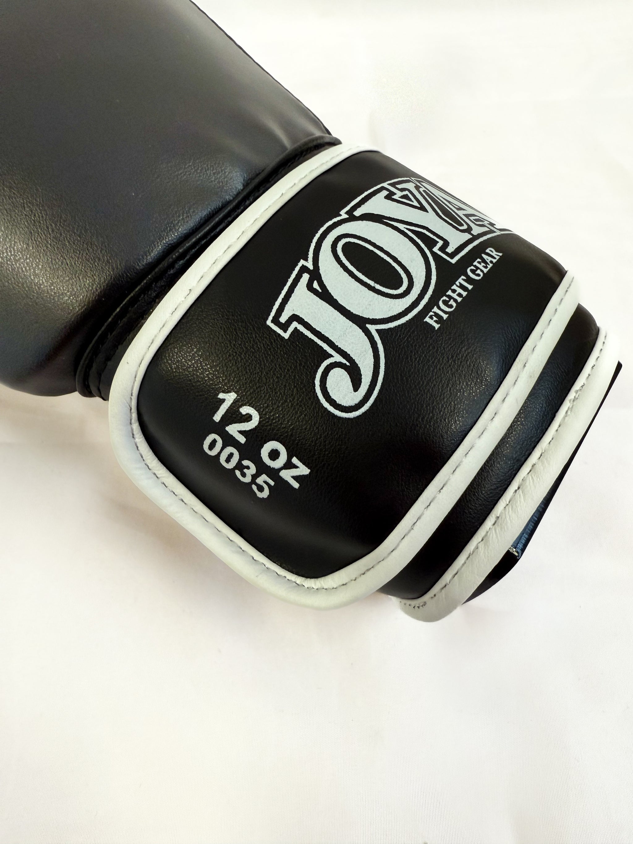 JOYA Top One – Zwart/Wit