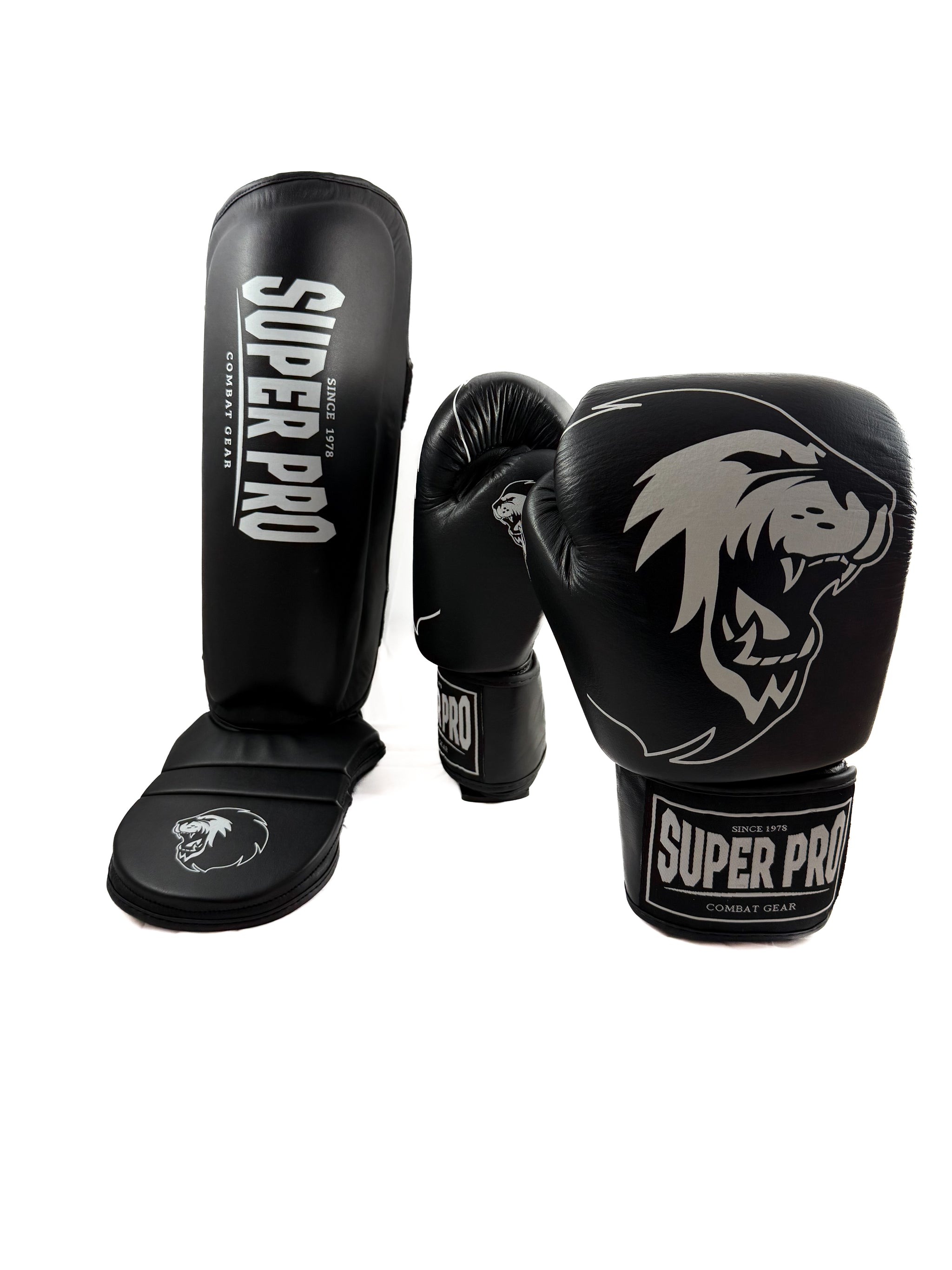 Super Pro Combat Gear Set – Lederen Warrior Kickbokshandschoenen + Lederen Guardian Scheenbeschermers 12 oz