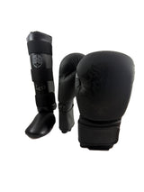 LEO Starter Bundel – Osaka Handschoenen & Voorgevormde Scheenbeschermers 14 oz