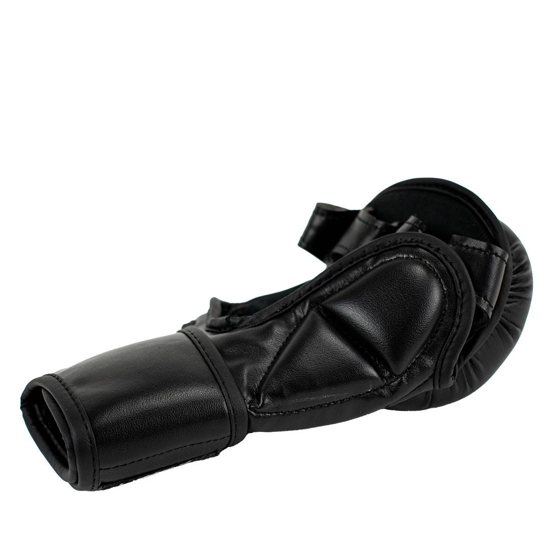 Mma handschoenen van Superpro in de kleur zwart