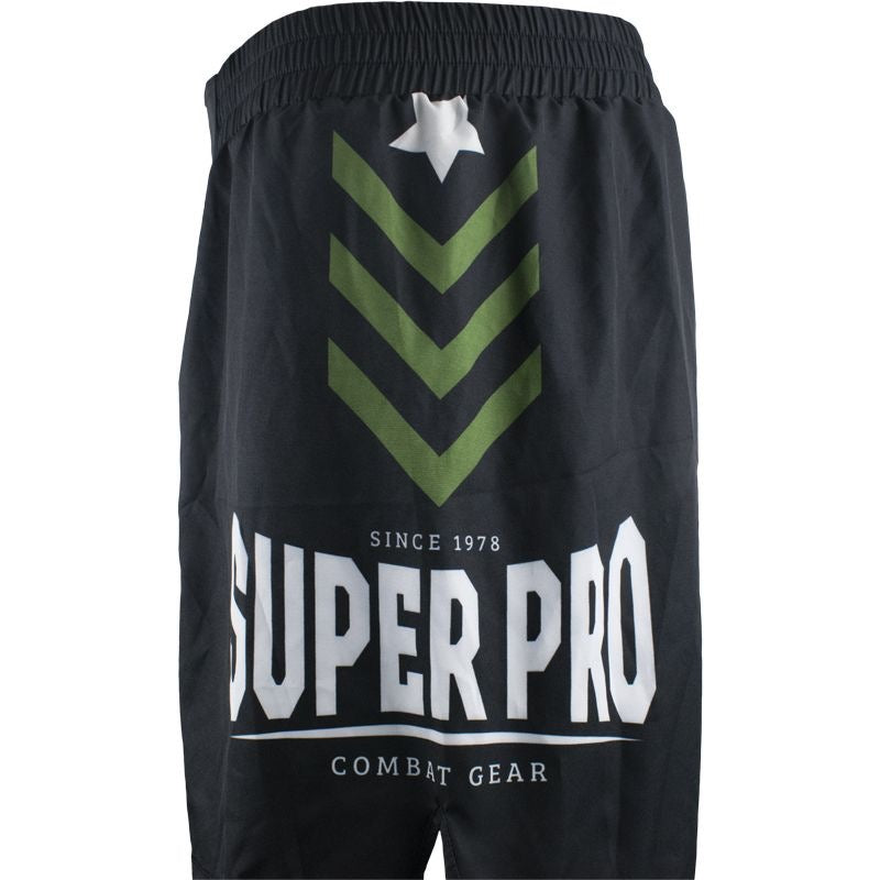 Zwarte kickboksshort no mercy