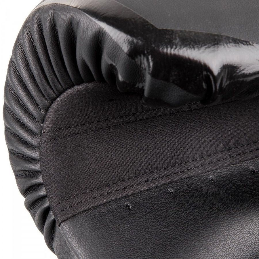 Venum bokshandschoenen zwart