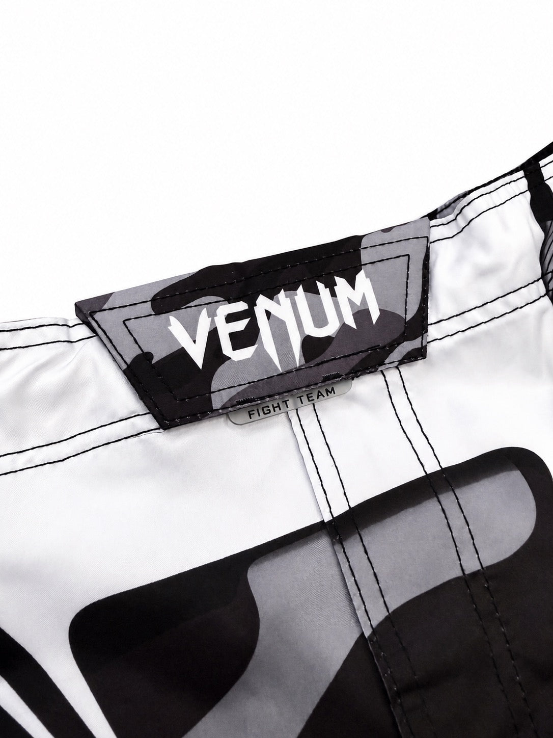 Venum Fightshort Urban Camo Zwart/Wit