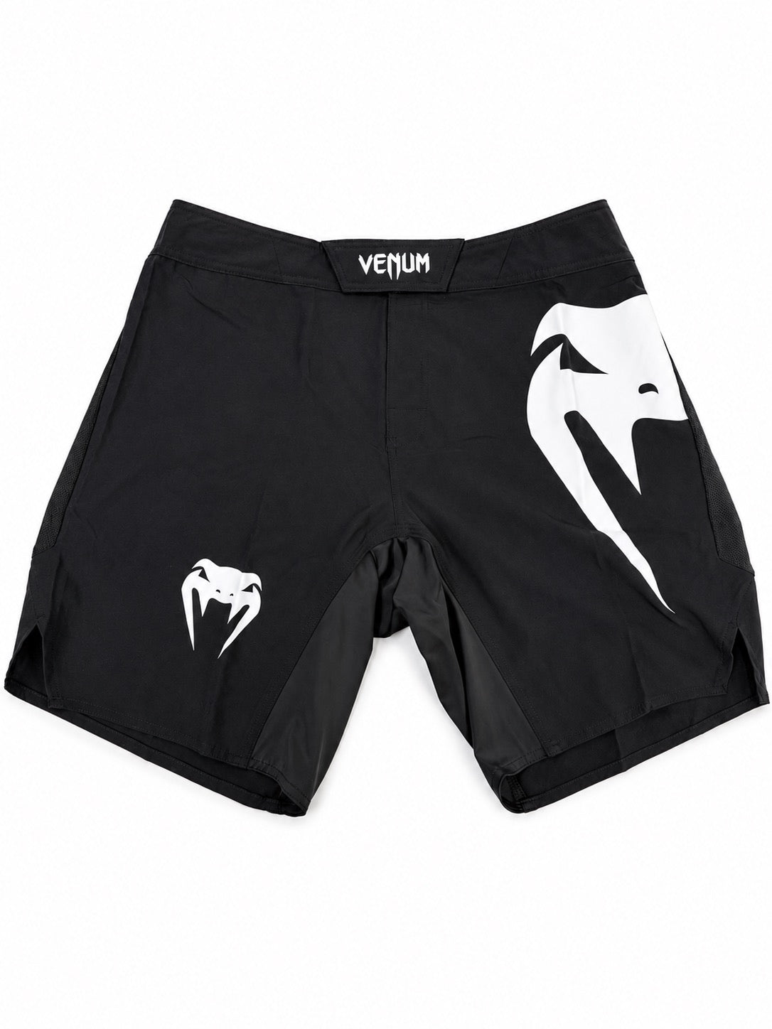 Venum Light 5.0 Fightshort Zwart/Wit